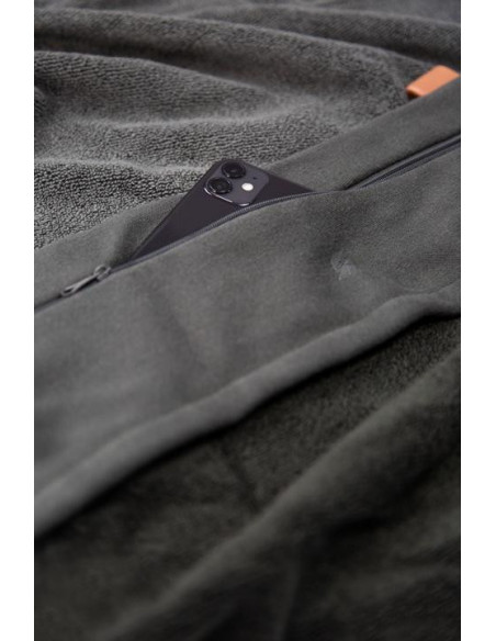 STRYVE Towell + Silver